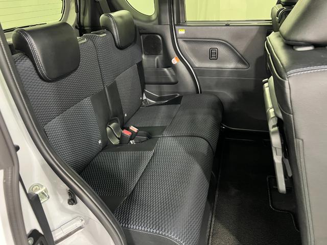 タントカスタムＲＳ　走行５５３５８キロ／クリアランスソナー一年保証・走行距離無制限　走行５５３５８キロ　サイドエアバック　クリアランスソナー　オートマチックハイビーム　オートライト　ＬＥＤヘッドライト　ベンチシート　シートヒーター　両側電動スライドドア（埼玉県）の中古車