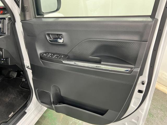 タントカスタムＲＳ　走行５５３５８キロ／クリアランスソナー一年保証・走行距離無制限　走行５５３５８キロ　サイドエアバック　クリアランスソナー　オートマチックハイビーム　オートライト　ＬＥＤヘッドライト　ベンチシート　シートヒーター　両側電動スライドドア（埼玉県）の中古車