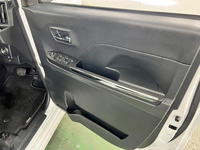 タントカスタムＲＳ　走行２１３６８キロ／ＬＥＤヘッドランプ／マット１年保証距離無制限　走行距離２１３６８キロ　純正マット　サイドエアバッグ　ＬＥＤヘッドランプ　アイドリングストップ　シートヒーター　両側電動スライドドア　オート格納式ドアミラー　キーフリー（東京都）の中古車