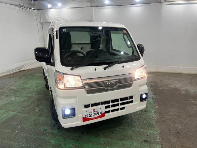 ハイゼットトラックＥＸＴ　走行９９９３キロ／クリアランスソナ／プッシュスタート一年保証・走行距離無制限走行９９９３キロ　助手席エアバック　純正カーペットマット　クリアランスソナー　オートライト　アイドリングストップ　プッシュスタート（埼玉県）の中古車