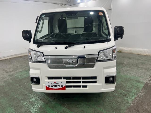 ハイゼットトラックＥＸＴ　走行９９９３キロ／クリアランスソナ／プッシュスタート一年保証・走行距離無制限走行９９９３キロ　助手席エアバック　純正カーペットマット　クリアランスソナー　オートライト　アイドリングストップ　プッシュスタート（埼玉県）の中古車