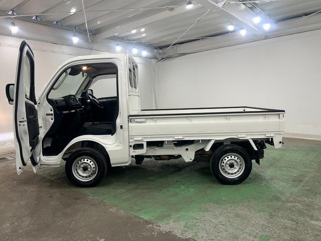 ハイゼットトラックＥＸＴ　走行９９９３キロ／クリアランスソナ／プッシュスタート一年保証・走行距離無制限走行９９９３キロ　助手席エアバック　純正カーペットマット　クリアランスソナー　オートライト　アイドリングストップ　プッシュスタート（埼玉県）の中古車