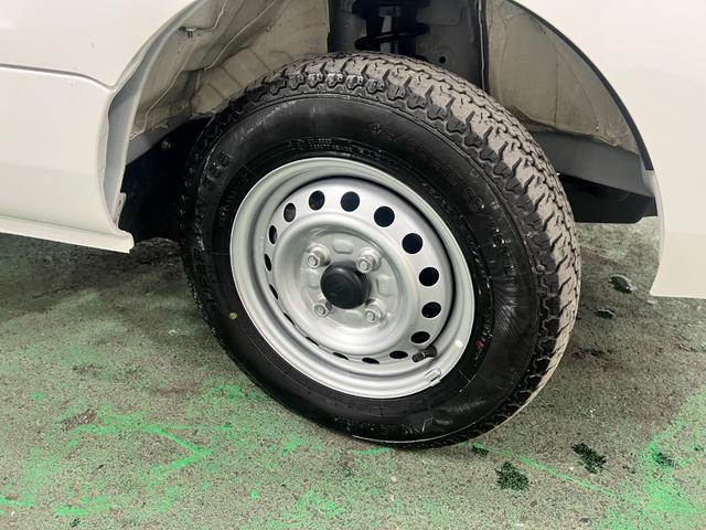 ハイゼットトラックＥＸＴ　走行９９９３キロ／クリアランスソナ／プッシュスタート一年保証・走行距離無制限走行９９９３キロ　助手席エアバック　純正カーペットマット　クリアランスソナー　オートライト　アイドリングストップ　プッシュスタート（埼玉県）の中古車