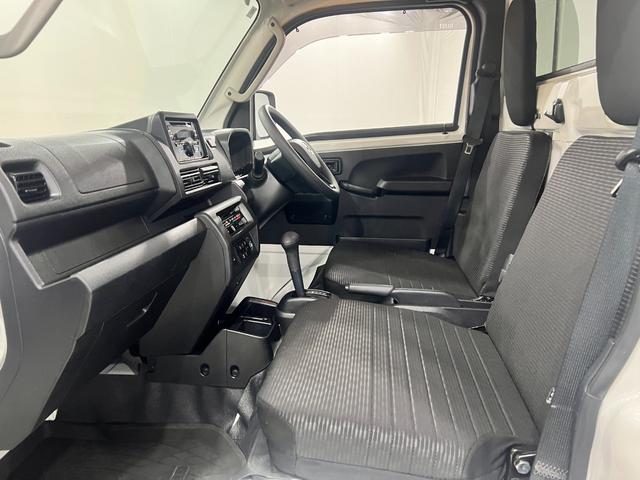 ハイゼットトラックＥＸＴ　走行９９９３キロ／クリアランスソナ／プッシュスタート一年保証・走行距離無制限走行９９９３キロ　助手席エアバック　純正カーペットマット　クリアランスソナー　オートライト　アイドリングストップ　プッシュスタート（埼玉県）の中古車