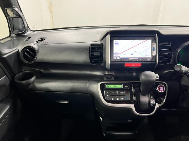 Ｎ−ＢＯＸＧ　ＳＳパッケージ　走行７００４２キロ／車検整備付一年保証・走行距離無制限走行７００４２キロ　車検整備付　タイヤ４本交換　ワンセグナビ　バックカメラ　ＥＴＣ　両側電動スライドドア（埼玉県）の中古車