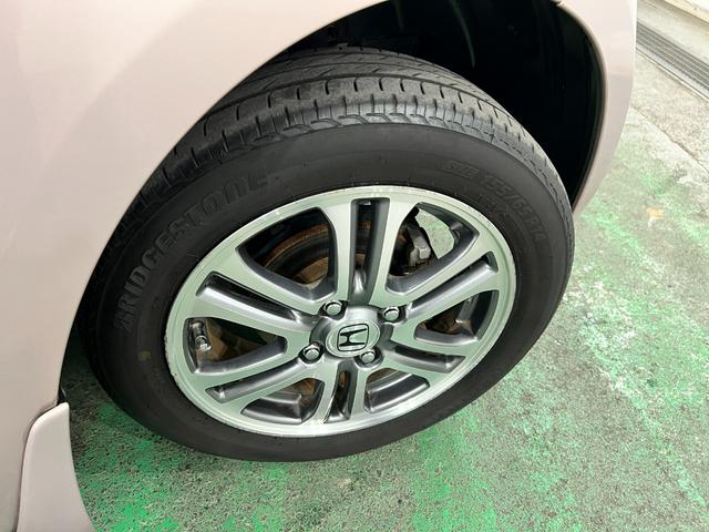 Ｎ−ＢＯＸＧ　ＳＳパッケージ　走行７００４２キロ／車検整備付一年保証・走行距離無制限走行７００４２キロ　車検整備付　タイヤ４本交換　ワンセグナビ　バックカメラ　ＥＴＣ　両側電動スライドドア（埼玉県）の中古車