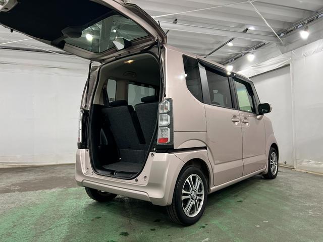 Ｎ−ＢＯＸＧ　ＳＳパッケージ　走行７００４２キロ／車検整備付一年保証・走行距離無制限走行７００４２キロ　車検整備付　タイヤ４本交換　ワンセグナビ　バックカメラ　ＥＴＣ　両側電動スライドドア（埼玉県）の中古車