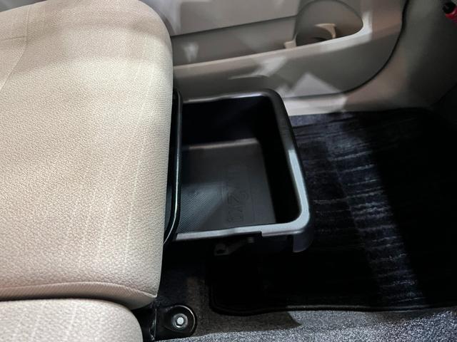 ムーヴＸ　ＳＡ　走行３５６２５キロ／オートライト／純正マット１年保証距離無制限　走行距離３５６２５キロ　純正マット　助手席エアバッグ　オートライト　アイドリングストップ　電動格納式ドアミラー　プッシュボタンスタート　シートアンダートレイ（埼玉県）の中古車