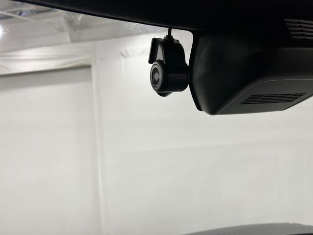 タントカスタムＲＳ　走行２９０６キロ／ナビ／バックカメラ／ドラレコ一年保証・走行距離無制限走行２９０６キロ　フルセグナビ　ブルートゥース　バックカメラ　ドラレコ　クリアランスソナー　オートライト　ＬＥＤヘッドライト　シートヒーター　両側電動スライドドア（埼玉県）の中古車