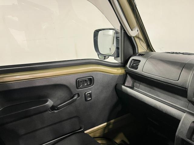 ハイゼットトラックジャンボエクストラ　４ＷＤ／走行３５７４８キロ／ディスプレイ１年保証距離無制限　走行距離３５７４８キロ　４ＷＤ　ディスプレイオーディオ　バックカメラ　ブルートゥース　純正マット　クリアランスソナー　オートライト　ＬＥＤヘッドランプ　アイドリングストップ（埼玉県）の中古車