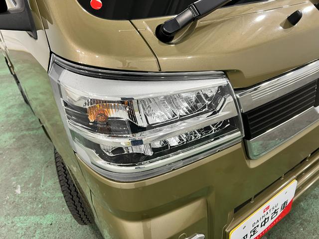 ハイゼットトラックジャンボエクストラ　４ＷＤ／走行３５７４８キロ／ディスプレイ１年保証距離無制限　走行距離３５７４８キロ　４ＷＤ　ディスプレイオーディオ　バックカメラ　ブルートゥース　純正マット　クリアランスソナー　オートライト　ＬＥＤヘッドランプ　アイドリングストップ（埼玉県）の中古車