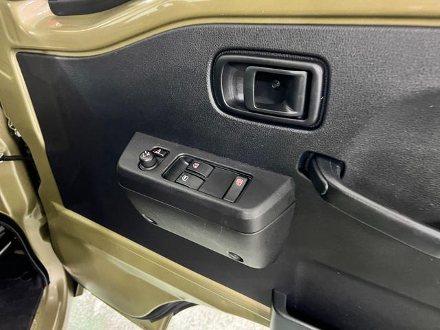 ハイゼットトラックジャンボエクストラ　４ＷＤ／走行３５７４８キロ／ディスプレイ１年保証距離無制限　走行距離３５７４８キロ　４ＷＤ　ディスプレイオーディオ　バックカメラ　ブルートゥース　純正マット　クリアランスソナー　オートライト　ＬＥＤヘッドランプ　アイドリングストップ（埼玉県）の中古車