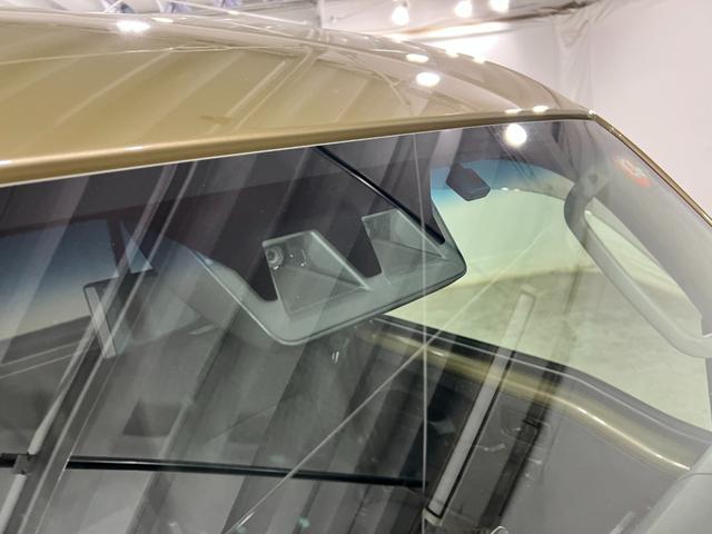 ハイゼットトラックジャンボエクストラ　４ＷＤ／走行３５７４８キロ／ディスプレイ１年保証距離無制限　走行距離３５７４８キロ　４ＷＤ　ディスプレイオーディオ　バックカメラ　ブルートゥース　純正マット　クリアランスソナー　オートライト　ＬＥＤヘッドランプ　アイドリングストップ（埼玉県）の中古車