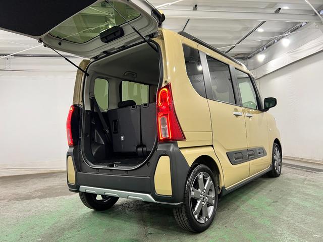 タントファンクロスターボ　走行１８８４０キロ／クリアランスソナー一年保証・走行距離無制限　走行１８８４０キロ　サイドエアバック　クリアランスソナー　オートマチックハイビーム　オートライト　ＬＥＤヘッドライト　ベンチシート　シートヒーター　両側電動スライドドア（埼玉県）の中古車