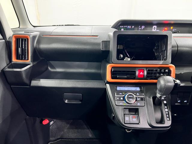 タントファンクロスターボ 走行36403キロ/クリアランスソナー一年保証・走行距離無制限 走行36403キロ サイドエアバック クリアランスソナー オートマチックハイビーム オートライト LEDヘッドライト ベンチシート シートヒーター 両側電動スライドドア(埼玉県)の中古車