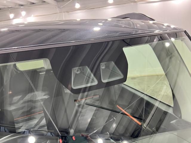 タントファンクロスターボ 走行36403キロ/クリアランスソナー一年保証・走行距離無制限 走行36403キロ サイドエアバック クリアランスソナー オートマチックハイビーム オートライト LEDヘッドライト ベンチシート シートヒーター 両側電動スライドドア(埼玉県)の中古車