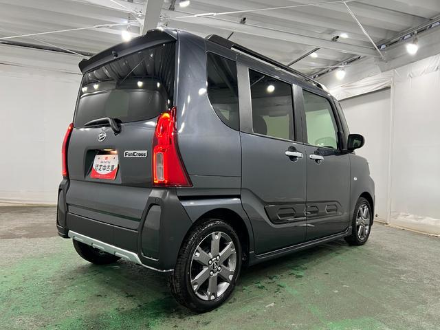 タントファンクロスターボ 走行36403キロ/クリアランスソナー一年保証・走行距離無制限 走行36403キロ サイドエアバック クリアランスソナー オートマチックハイビーム オートライト LEDヘッドライト ベンチシート シートヒーター 両側電動スライドドア(埼玉県)の中古車