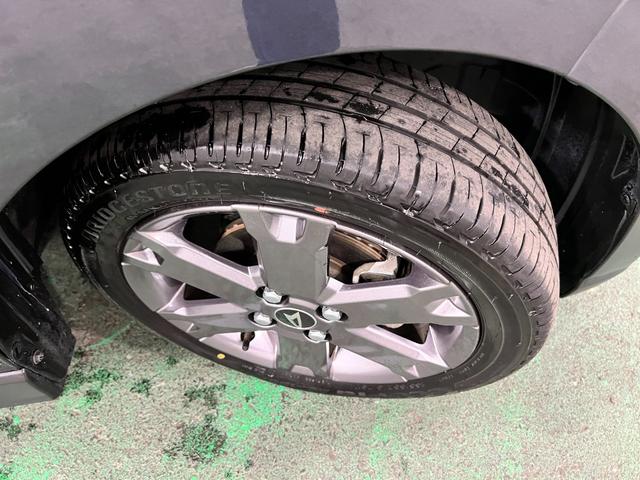 タントファンクロスターボ 走行36403キロ/クリアランスソナー一年保証・走行距離無制限 走行36403キロ サイドエアバック クリアランスソナー オートマチックハイビーム オートライト LEDヘッドライト ベンチシート シートヒーター 両側電動スライドドア(埼玉県)の中古車