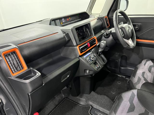 タントファンクロスターボ 走行36403キロ/クリアランスソナー一年保証・走行距離無制限 走行36403キロ サイドエアバック クリアランスソナー オートマチックハイビーム オートライト LEDヘッドライト ベンチシート シートヒーター 両側電動スライドドア(埼玉県)の中古車