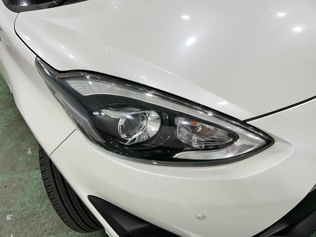 アクアＧ　走行８３８３キロ／タイヤ４本交換／ナビ／バックカメラ一年保証・走行距離無制限走行８３８３キロ　タイヤ４本交換　ワンセグナビ　ブルートゥース　ＥＴＣ　オートライト　ＬＥＤヘッドライト（埼玉県）の中古車