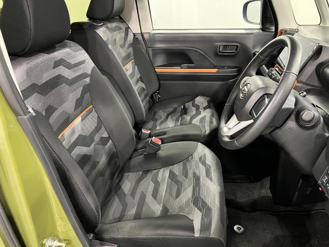 タントファンクロスターボ　走行８８１８４キロ／車検整備付／ナビ一年保証・走行距離無制限走行８８１８４キロ　車検整備付　タイヤ４本交換　フルセグナビ　ＥＴＣ　　バックカメラ　ドラレコ　クリアランスソナー　オートライト　ＬＥＤヘッドライト　シートヒーター（埼玉県）の中古車