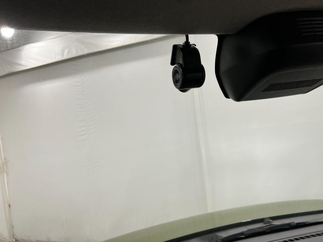 タントファンクロスターボ　走行８８１８４キロ／車検整備付／ナビ一年保証・走行距離無制限走行８８１８４キロ　車検整備付　タイヤ４本交換　フルセグナビ　ＥＴＣ　　バックカメラ　ドラレコ　クリアランスソナー　オートライト　ＬＥＤヘッドライト　シートヒーター（埼玉県）の中古車