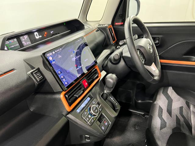 タントファンクロスターボ　走行８８１８４キロ／車検整備付／ナビ一年保証・走行距離無制限走行８８１８４キロ　車検整備付　タイヤ４本交換　フルセグナビ　ＥＴＣ　　バックカメラ　ドラレコ　クリアランスソナー　オートライト　ＬＥＤヘッドライト　シートヒーター（埼玉県）の中古車