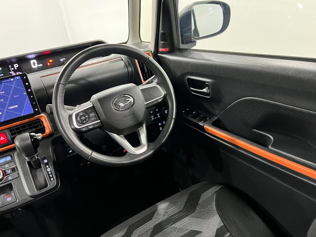 タントファンクロスターボ　走行８８１８４キロ／車検整備付／ナビ一年保証・走行距離無制限走行８８１８４キロ　車検整備付　タイヤ４本交換　フルセグナビ　ＥＴＣ　　バックカメラ　ドラレコ　クリアランスソナー　オートライト　ＬＥＤヘッドライト　シートヒーター（埼玉県）の中古車