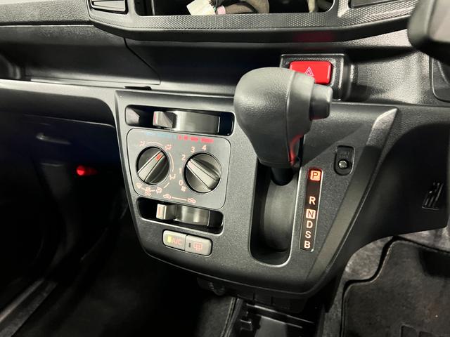 ミライースＬ　ＳＡIII　走行１０５４キロ／クリアランスソナー一年保証・走行距離無制限　走行１０５４キロ　助手席エアバック　オートライト　オートマチックハイビーム　クリアランスソナー　アイドリングストップ（埼玉県）の中古車