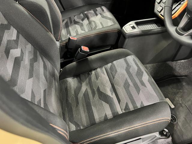 タフトGターボ 走行29223キロ/車検整備付/ナビ/ドラレコ一年保証・走行距離無制限走行29223キロ 車検整備付 フルセグナビ バックカメラ ドラレコ ETC クリアランスソナー オートライト LEDヘッドライト シートヒーター(埼玉県)の中古車