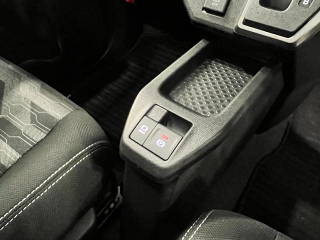 タフトＧ　クロムベンチャー　走行２５４８１キロ／クリアランスソナー一年保証・走行距離無制限　走行２５４８１キロ　サイドエアバック　クリアランスソナー　オートマチックハイビーム　オートライト　ＬＥＤヘッドライト　シートヒーター　オート格納式ドアミラー（埼玉県）の中古車