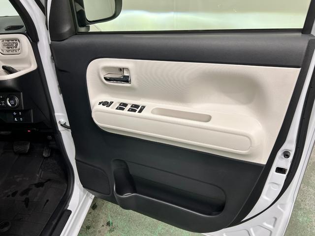 ムーヴキャンバスストライプスＧターボ　走行１６３５４キロ／ナビ／ドラレコ一年保証・走行距離無制限走行１６３５４キロ　フルセグナビ　全周囲カメラ　ドラレコ　ＥＴＣ　クリアランスソナー　オートライト　ＬＥＤヘッドライト　シートヒーター　両側電動スライドドア（埼玉県）の中古車