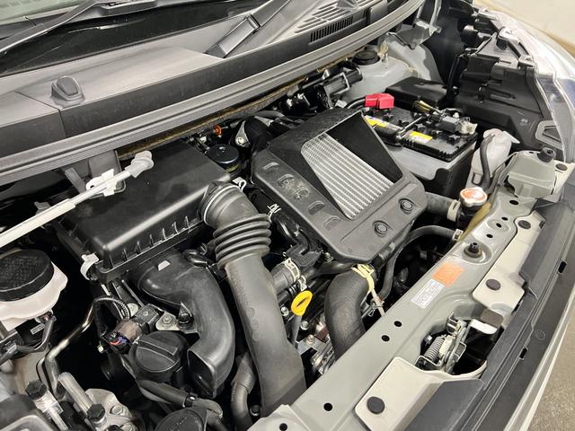 トールカスタムＧ　ターボ　走行２６０１１キロ／クリアランスソナー一年保証・走行距離無制限　走行２６０１１キロ　クリアランスソナー　オートマチックハイビーム　オートライト　ＬＥＤヘッドライト　両側電動スライドドア（埼玉県）の中古車
