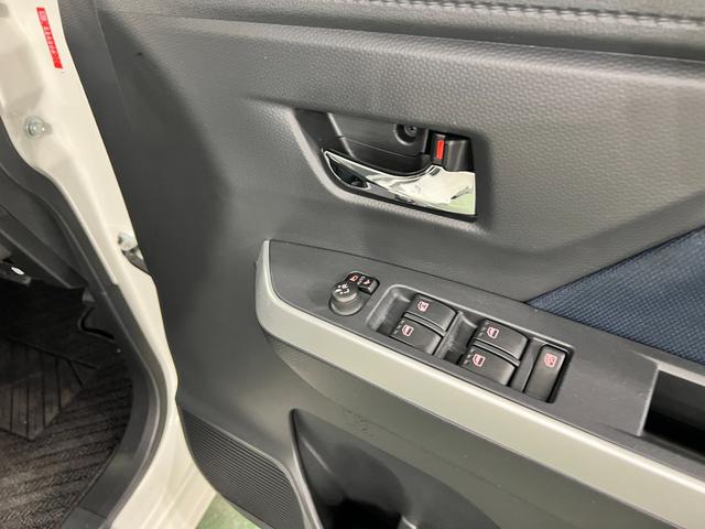 トールカスタムＧ　ターボ　走行２６０１１キロ／クリアランスソナー一年保証・走行距離無制限　走行２６０１１キロ　クリアランスソナー　オートマチックハイビーム　オートライト　ＬＥＤヘッドライト　両側電動スライドドア（埼玉県）の中古車