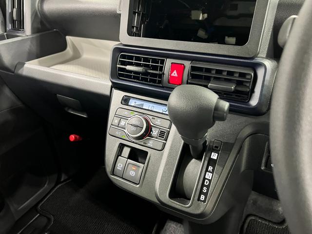 タントX 走行3806キロ/片側電動スライドドア/クリアランスソナ一年保証・走行距離無制限 走行3806キロ サイドエアバック クリアランスソナー オートマチックハイビーム オートライト LEDヘッドライト ベンチシート シートヒーター 片側電動スライドドア(埼玉県)の中古車