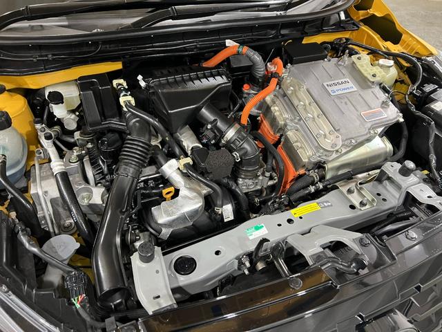 キックスＸ　走行２８３３０キロ／フルセグナビ／全周囲カメラ／マット１年保証距離無制限　走行距離２８３３０キロ　フルセグナビ　全周囲カメラ　ブルートゥース　純正マット　サイドエアバッグ　ＬＥＤヘッドランプ　シートヒーター　電動格納式ドアミラー（埼玉県）の中古車