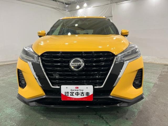 キックスＸ　走行２８３３０キロ／フルセグナビ／全周囲カメラ／マット１年保証距離無制限　走行距離２８３３０キロ　フルセグナビ　全周囲カメラ　ブルートゥース　純正マット　サイドエアバッグ　ＬＥＤヘッドランプ　シートヒーター　電動格納式ドアミラー（埼玉県）の中古車