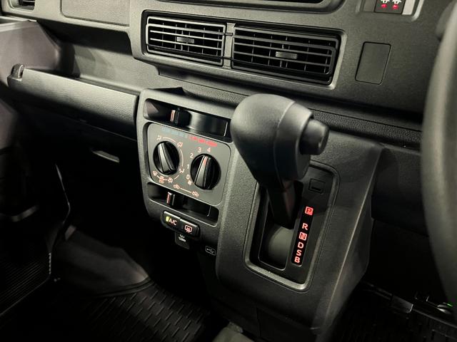 ピクシスバンクルーズ　走行５９７３キロ／純正フルセグナビ／ドラレコ１年保証距離無制限　走行距離５９７３キロ　バックカメラ　ドラレコ　純正マット　ＬＥＤヘッドランプ　アイドリングストップ　両側電動スライドドア　電動格納式ドアミラー　アイドリングストップ（東京都）の中古車