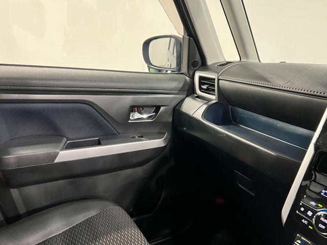 トールカスタムＧ　ターボ　走行１０４４２６キロ／タイヤ４本交換一年保証・走行距離無制限　走行１０４４２６キロ　フルセグナビ　全周囲カメラ　ドラレコ　サイドエアバック　クリアランスソナー　オートライト　ＬＥＤヘッドライト　シートヒーター　両側電動スライドドア（埼玉県）の中古車