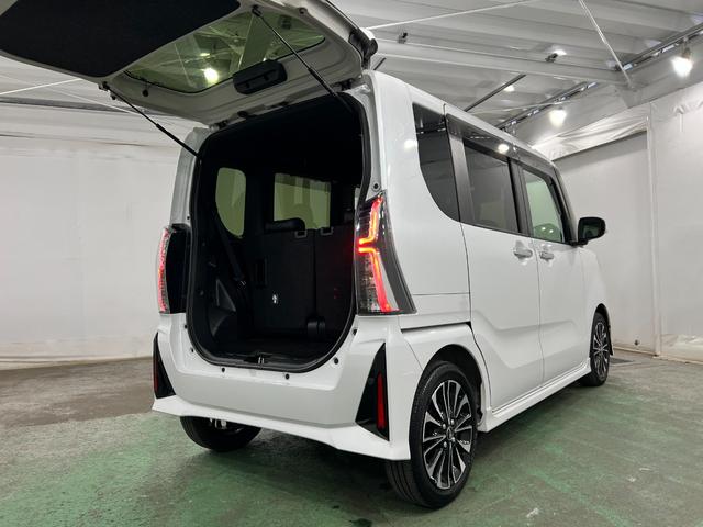 タントカスタムＲＳ　走行２７９４１キロ／ナビ／バックカメラ／ＥＴＣ一年保証・走行距離無制限走行２７９４１キロ　フルセグナビ　ブルートゥース　バックカメラ　ＥＴＣ　クリアランスソナー　オートライト　ＬＥＤヘッドライト　シートヒーター　両側電動スライドドア（東京都）の中古車