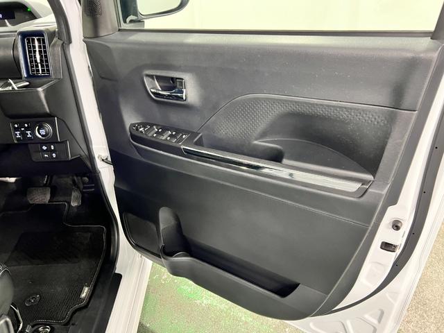 タントカスタムＲＳ　走行２７９４１キロ／ナビ／バックカメラ／ＥＴＣ一年保証・走行距離無制限走行２７９４１キロ　フルセグナビ　ブルートゥース　バックカメラ　ＥＴＣ　クリアランスソナー　オートライト　ＬＥＤヘッドライト　シートヒーター　両側電動スライドドア（東京都）の中古車