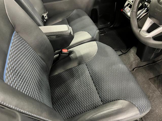 タントカスタムＲＳ　走行２７９４１キロ／ナビ／バックカメラ／ＥＴＣ一年保証・走行距離無制限走行２７９４１キロ　フルセグナビ　ブルートゥース　バックカメラ　ＥＴＣ　クリアランスソナー　オートライト　ＬＥＤヘッドライト　シートヒーター　両側電動スライドドア（東京都）の中古車