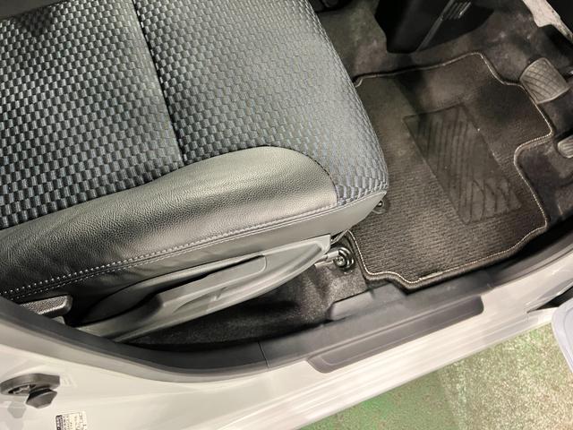 タントカスタムＲＳ　走行１２８０５キロ／クリアランスソナー一年保証・走行距離無制限　走行１２８０５キロ　サイドエアバック　クリアランスソナー　オートマチックハイビーム　オートライト　ＬＥＤヘッドライト　ベンチシート　シートヒーター　両側電動スライドドア（埼玉県）の中古車
