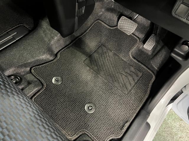 タントカスタムＲＳ　走行１２８０５キロ／クリアランスソナー一年保証・走行距離無制限　走行１２８０５キロ　サイドエアバック　クリアランスソナー　オートマチックハイビーム　オートライト　ＬＥＤヘッドライト　ベンチシート　シートヒーター　両側電動スライドドア（埼玉県）の中古車