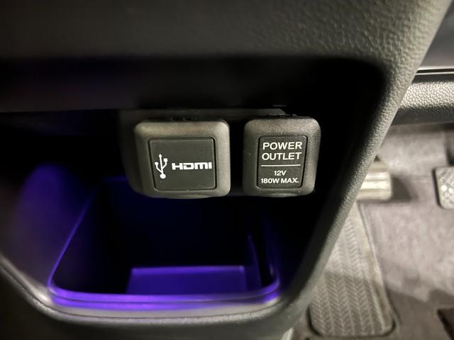 Ｎ−ＯＮＥプレミアム・Ｌパッケージ　雹害／走行５３９６９キロ／Ｂカメラ１年保証距離無制限　走行距離５３９６９キロ　ディスプレイチューナー　バックカメラ　ブルートゥース　ドラレコ　純正マット　ＬＥＤヘッドランプ　電動格納式ドアミラー（埼玉県）の中古車