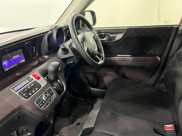 Ｎ−ＯＮＥプレミアム・Ｌパッケージ　雹害／走行５３９６９キロ／Ｂカメラ１年保証距離無制限　走行距離５３９６９キロ　ディスプレイチューナー　バックカメラ　ブルートゥース　ドラレコ　純正マット　ＬＥＤヘッドランプ　電動格納式ドアミラー（埼玉県）の中古車