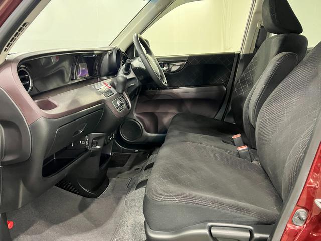 Ｎ−ＯＮＥプレミアム・Ｌパッケージ　雹害／走行５３９６９キロ／Ｂカメラ１年保証距離無制限　走行距離５３９６９キロ　ディスプレイチューナー　バックカメラ　ブルートゥース　ドラレコ　純正マット　ＬＥＤヘッドランプ　電動格納式ドアミラー（埼玉県）の中古車