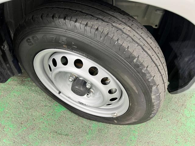 プロボックスバンＤＸ　走行２３９０５キロ／ワンセグナビ／インパネテーブル１年保証距離無制限　走行距離２３９０５キロ　ワンセグナビ　ブルートゥース　純正マット　助手席エアバッグ　オートライト　インパネテーブル（埼玉県）の中古車