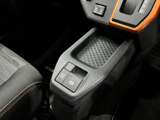 タフトＧターボ　走行１９１２８キロ　ナビ　全周囲カメラ一年保証・走行距離無制限　ブルートゥース　クリアランスソナー　オートライト　ＬＥＤヘッドライト　シートヒーター（埼玉県）の中古車