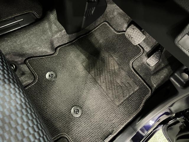 タントカスタムＲＳ　走行２５８９８キロ／クリアランスソナー一年保証・走行距離無制限　走行２５８９８キロ　サイドエアバック　クリアランスソナー　オートマチックハイビーム　オートライト　ＬＥＤヘッドライト　ベンチシート　シートヒーター　両側電動スライドドア（埼玉県）の中古車